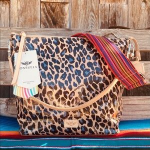 Consuela blue jag hobo